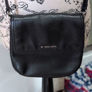 EUC Michael Kors Elegant Black Crossbody Bag